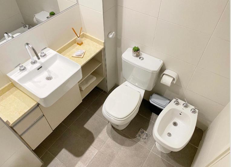 Calidos Departamentos En Ciudad Con Cochera เมนโดซา ภายนอก รูปภาพ