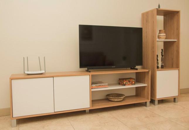 Calidos Departamentos En Ciudad Con Cochera เมนโดซา ภายนอก รูปภาพ